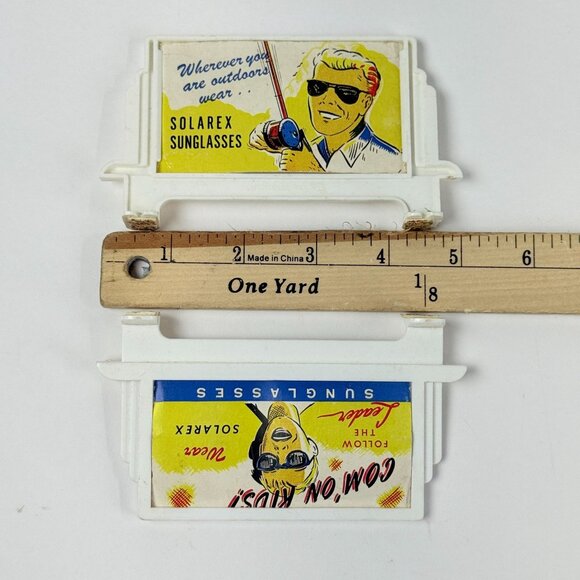 Vintage Miniature Train Accessories 4 Trees 2 Billboards Collectibles Display - Picture 5 of 5